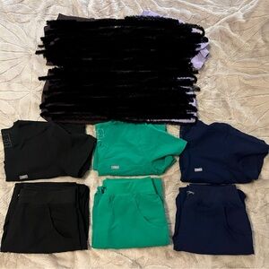 Figs scrub collection